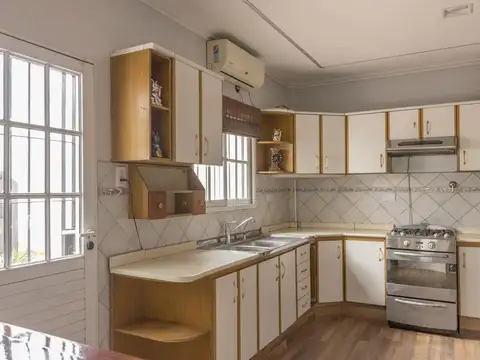 Departamento 4 ambientes con 1 baño