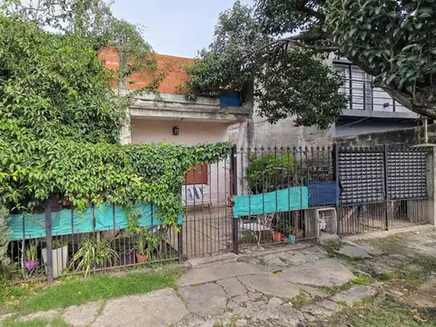 Casa venta cuatro habitaciones Ituzaingo norte