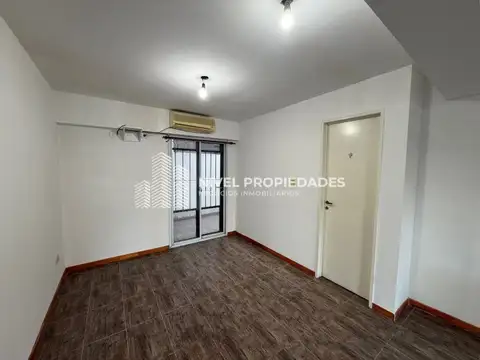 Depto Tipo Casa en Venta de 1 dormitorio