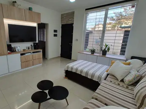 Depto Tipo Casa en Venta de 3 dormitorios