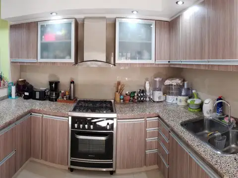 Depto Tipo Casa en Venta en Banfield, USD 220.000