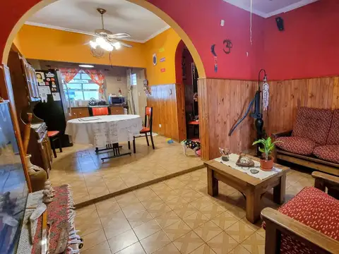 Casa en Venta con 1 cochera
