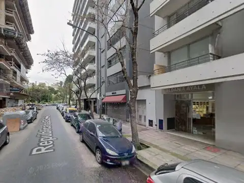 República de Eslovenia y Báez