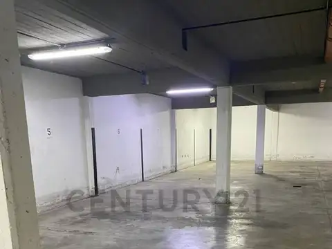 47 entre  10 y 11 700, Piso 0