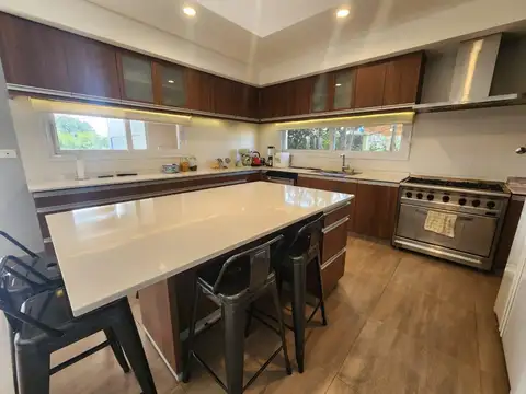 Hermosa casa en San Alfonso con Pileta