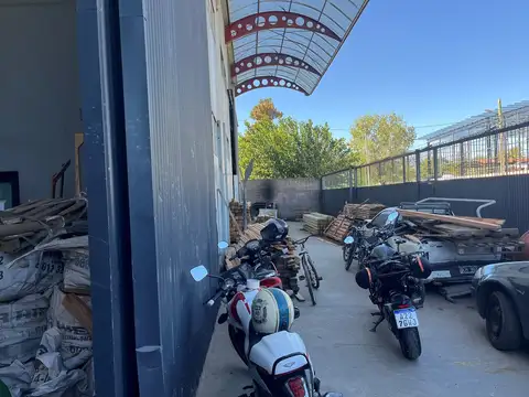 Galpon en Venta en Benavidez, USD 1.400.000