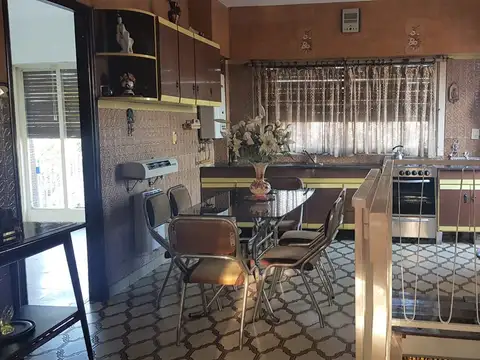 Av N De La Riestra 5000, Piso 1