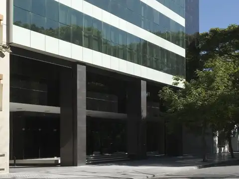 Oficina en Venta con 4 cocheras