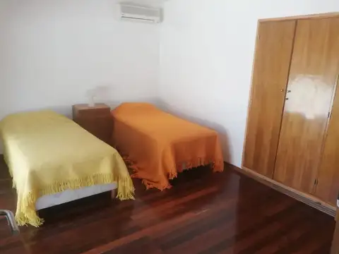 Casa en alquiler temporario - 3 Dormitorios 3 Baños - Pinamar