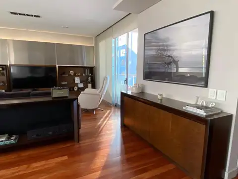 Departamento 4 ambientes con 3 baños