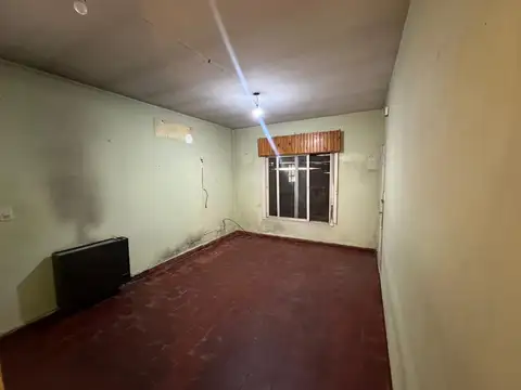 Casa en Alquiler con 1 cochera