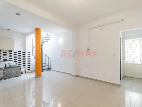 Depto Tipo Casa 3 ambientes con 1 baño