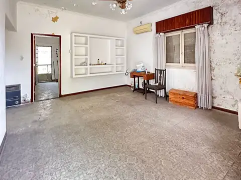 Casa en venta 3 ambientes en Castelar Sur