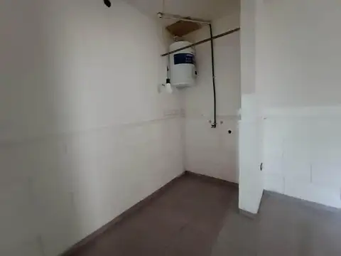 Depto Tipo Casa en Alquiler en Tablada, $ 700.000