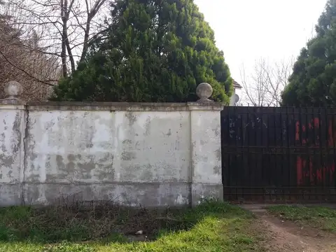 Casa en Venta en Manuel B Gonnet, USD 210.000