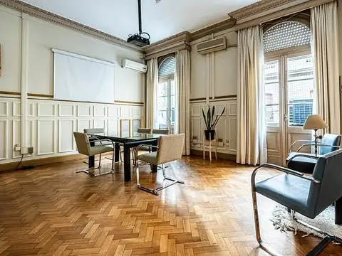 Departamento en Venta de 6 ambientes