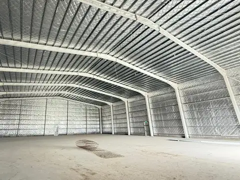 Alquier Excelente Deposito A Estrenar Berazategui  1140 mts cub GALPON Intepark