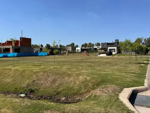 Lote en Venta Barrio Santa Elisa, Pilar del Este | VCO Propiedades