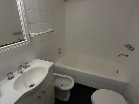 Departamento en Alquiler en Monserrat, $ 550.000