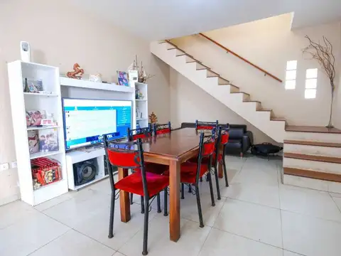 Casa 6 Amb Venta Lomas del Mirador APTO CREDITO