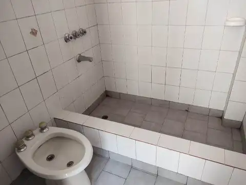 Depto Tipo Casa en Venta de 1 dormitorio