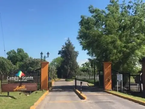 TeLote de 930 m2 en Venta en barrio Campo Grande Pilar