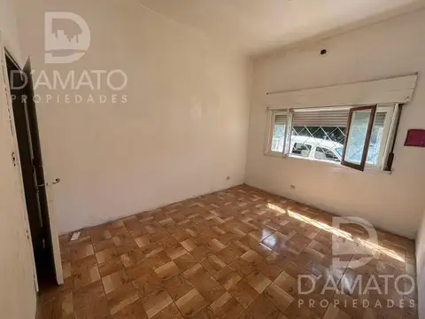 Depto Tipo Casa en Venta al Este