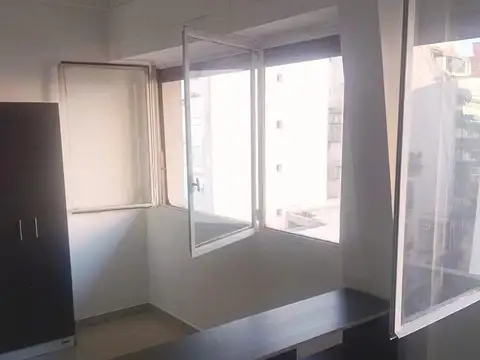 1 AMB  AMPLIO  FTE DIVISIBLE  EXCELENTE ESTADO Y EQUIP.