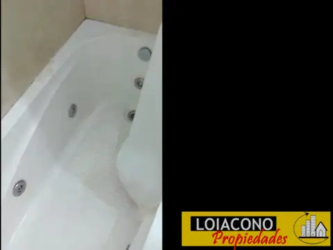 Departamento en Venta con 1 cochera