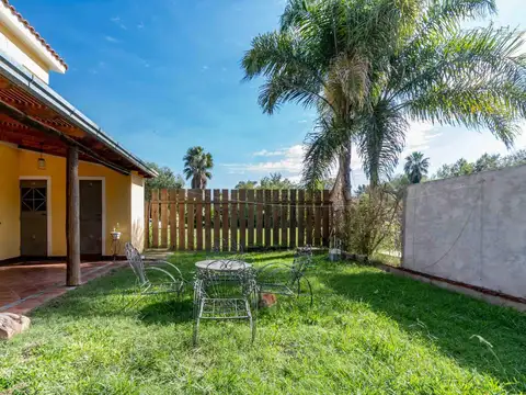 Casa 9 ambientes con 3 baños