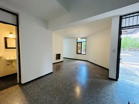 Casa en Venta en Coronel Dorrego, USD 115.000