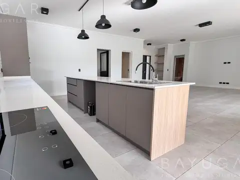 Casa en Venta en Medal Country club, USD 295.000