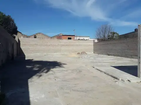 Terreno en Venta 44,09  mts Fondo