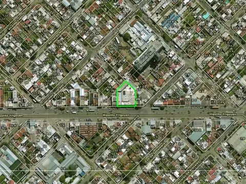 ALQUILER ESPECTACULAR DEPOSITO COMERCIAL EN MORON