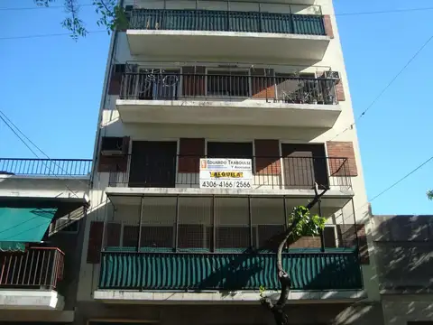 15 De Noviembre 1600, Piso 5