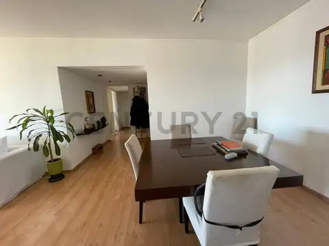 Alquiler departamento en Palermo 3 ambientes con dependencia, cochera