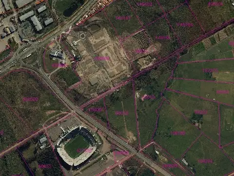 Terreno en Venta en Carrasco , USD 1.390.000