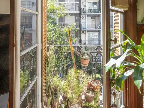 Dpto en Edif Francés Piso 3 al Fte Todo Ext Lumin