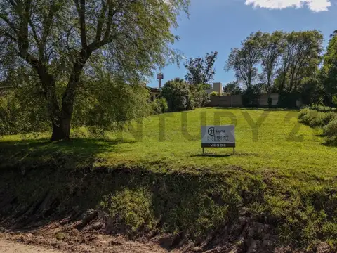 Venta de Lote en Sierra de Los Padres.