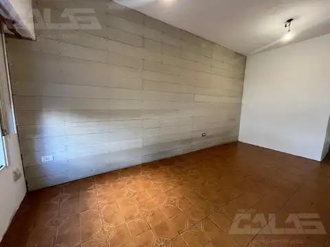 Casa en Alquiler en San Antonio De Padua, $ 950.000