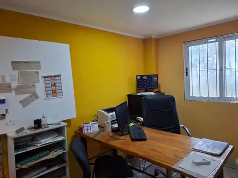 ALQUILER GALPÓN 650 EN QUILMES  A MTS. AUTOPISTA