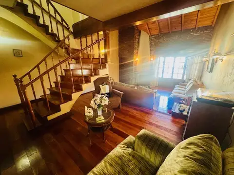 Casa en Venta en Villa Sarmiento, USD 375.000