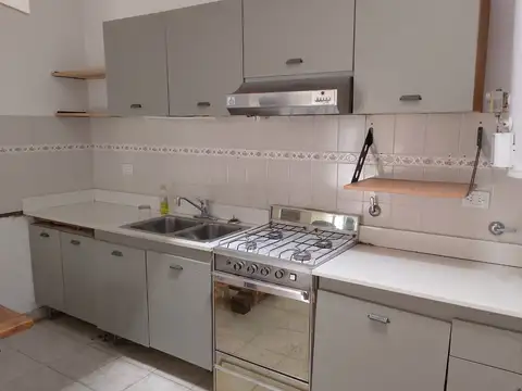 CASA 3 AMB. PLANTA BAJA