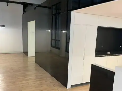 LOCAL EN VENTA EDIFICIO MIGUEL BENCICH