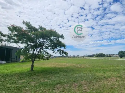 Terreno en Venta en San Roque, USD 43.000