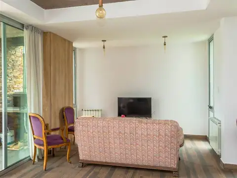 CASA 4 DORMITORIOS ALQUILER CON PILETA