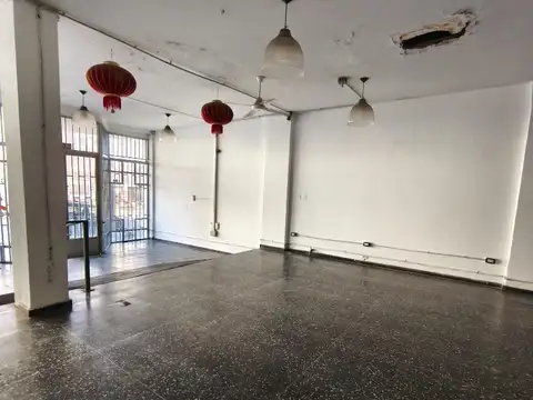 Local en Venta 35 años