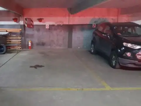 Cochera En Venta En Quilmes Centro