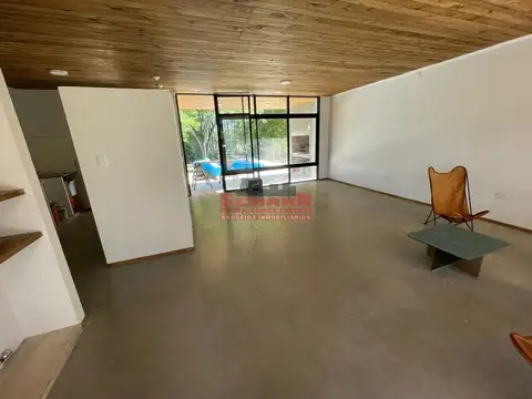 BOULEVARD AYUI OESTE 300