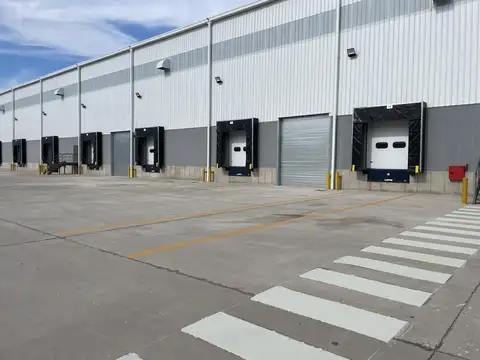 Depósito AAA en Garín